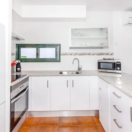 Cala'n Bosch 1a Planta Tatil Evi Cala en Bosch