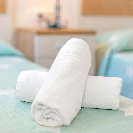 Tatil Evi Cala'n Bosch 1a Planta *